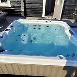 Holiday home The Whole Beautiful With Jacuzzi A Luxurious Getaway In Solberglia *